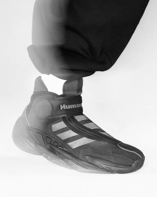 A$AP上脚演绎Yzy沙漠靴！菲董阿迪全新黑武士系列帅翻了