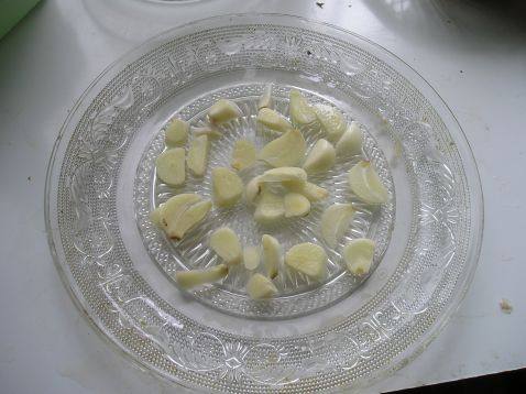 饭店里的孔雀开屏鱼都是怎么做的,开屏孔雀鱼家常做法