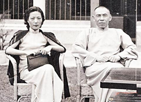 杜月笙死后五个妻妾下场如何,杜月笙死后他5个老婆去哪了