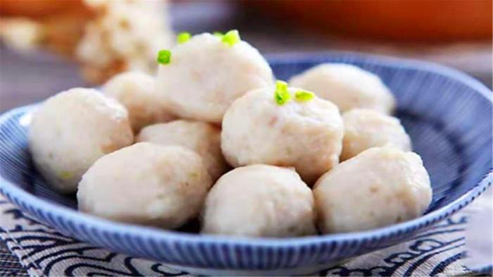 低脂鱼丸怎么做才好吃又简单,自制低脂鱼丸