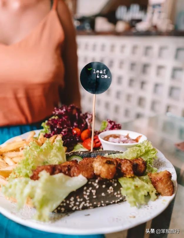 胡静豪门的生活,胡静的现实生活