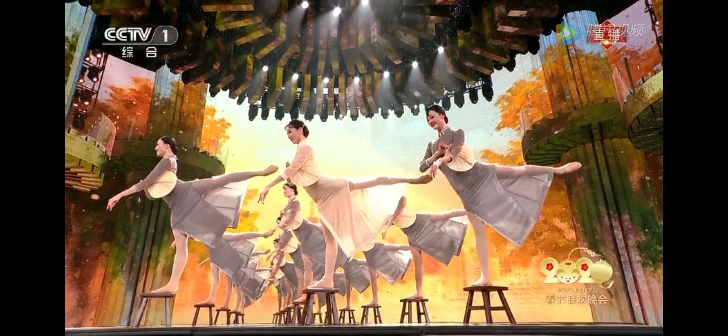 舞夜漫谈｜珠玉在前，红色舞剧何以爆火出圈