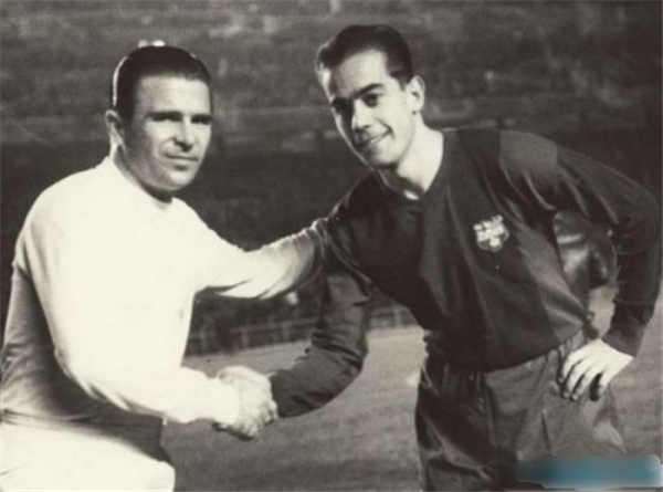 c罗700球梅西多少球,17岁的梅西和c罗到底多强