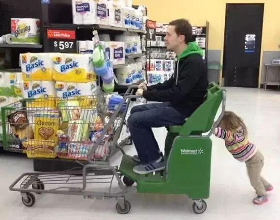 在带孩子这件事上,这才是爸爸带娃该有的样子