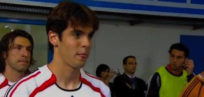 球场上奔跑的美好肉体，让女球迷疯狂的10大足球帅哥盘点，慎点哦