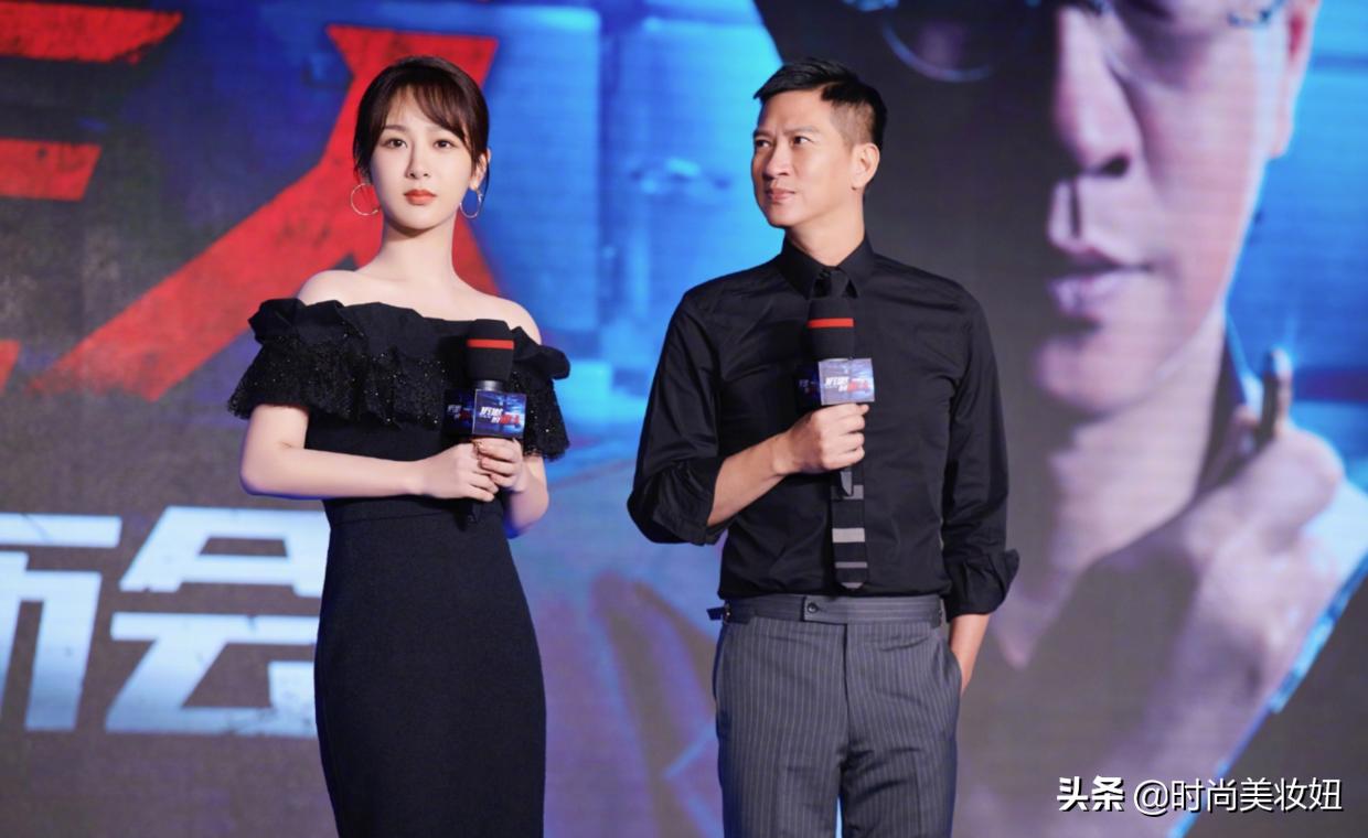 杨紫终于在机场翻车了,穿黑色T恤配紧身裤太显胖,终于信有120斤