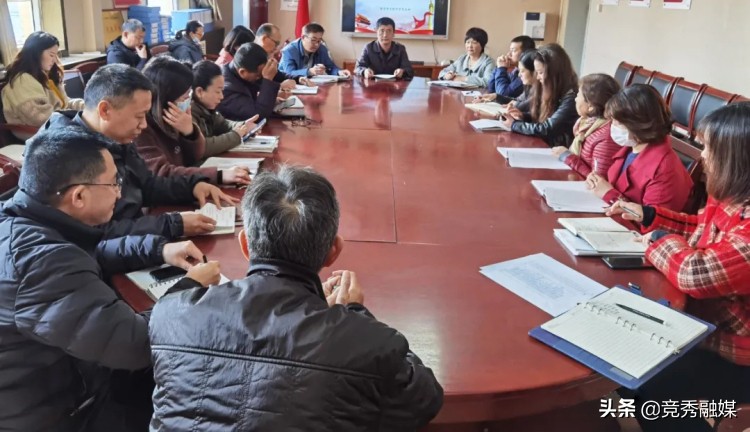 擘画新蓝图开启新征程——保定市乐凯中学学习贯彻*党**的十九届五中全会精神热潮兴起