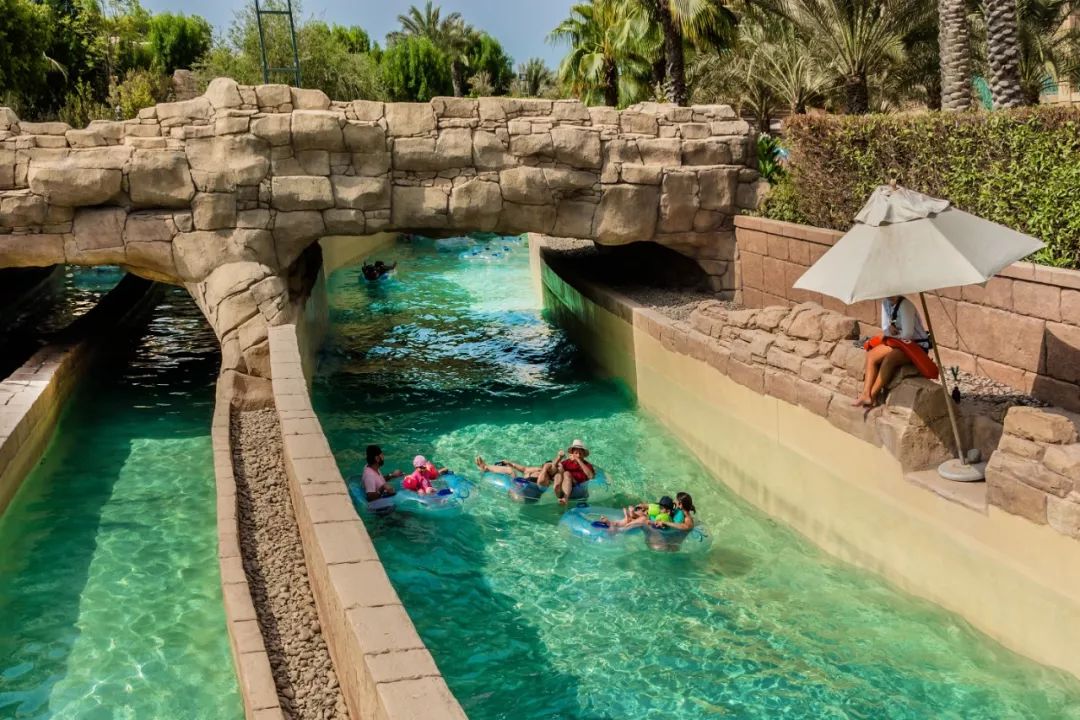 靠捡垃圾成为千亿富豪,靠捡垃圾成为千亿富翁合集