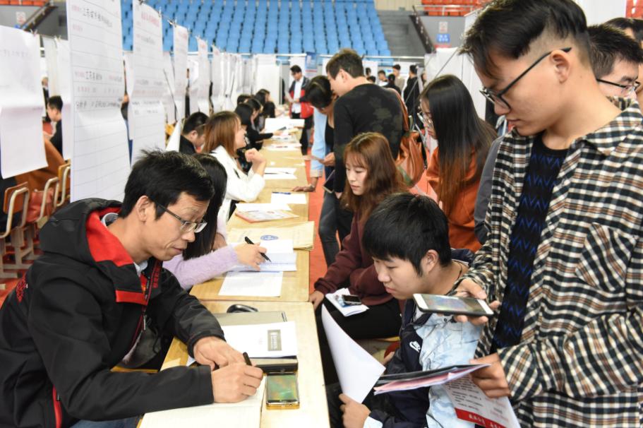 华为偏爱哪些大学,华为最偏爱的专科院校