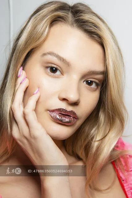 鞠婧祎snh48李艺彤比赛视频,李艺彤鞠婧祎snh48跳舞