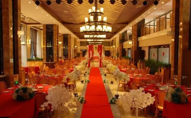 武汉结婚开销大曝光，取个媳妇竟要209万？