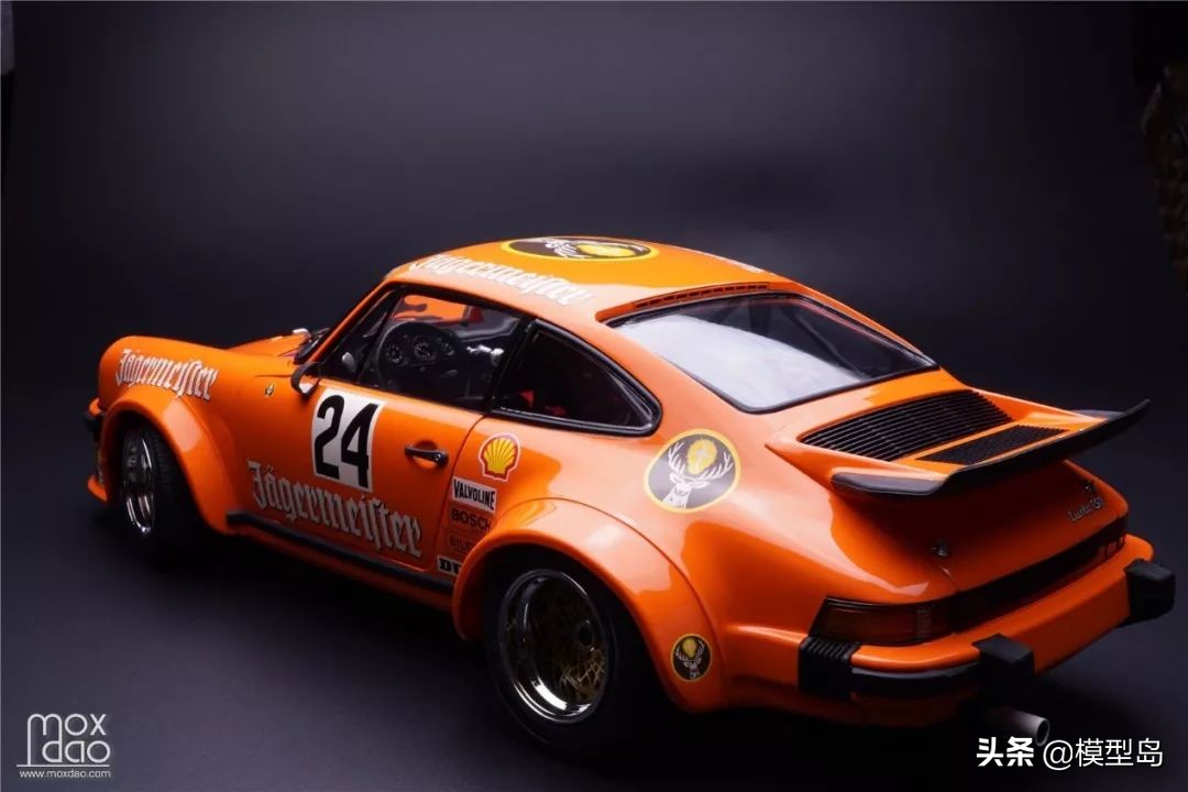 保时捷rsr汽车模型,开箱1:36保时捷taycan模型