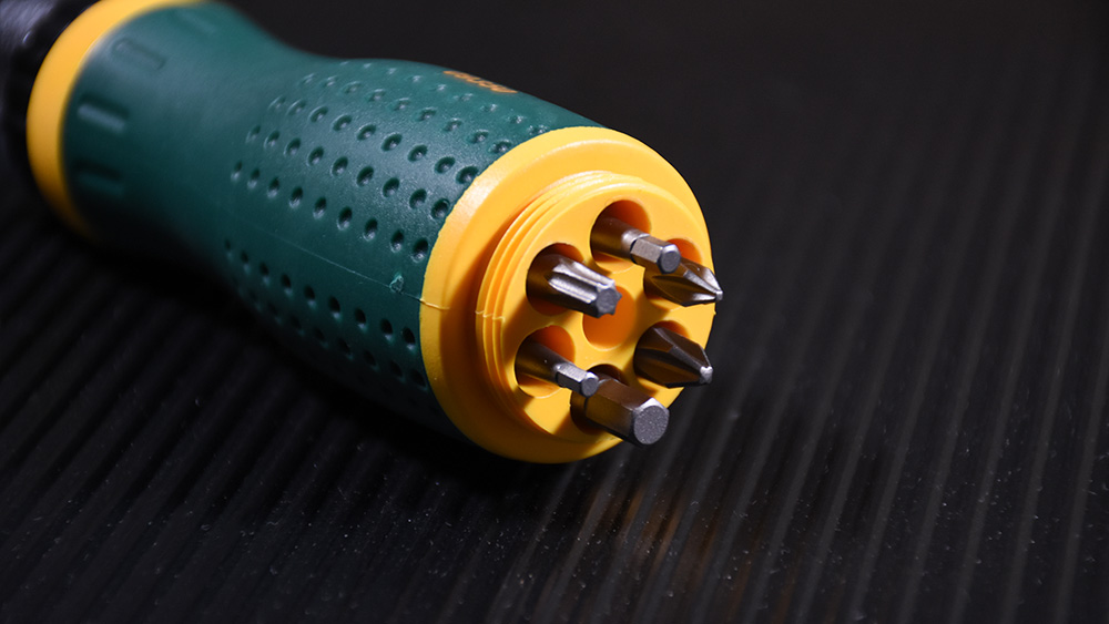 世达螺丝刀怎么拆卸,diy拆解达人