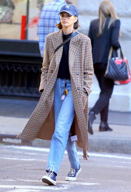 基本上每个名人都穿这条在Nordstrom流行的牛仔裤