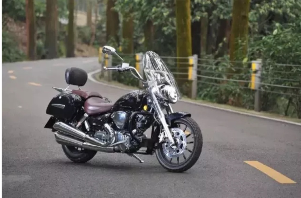 电喷摩托车保养用什么机油,电喷跨骑摩托车长期不骑如何保养