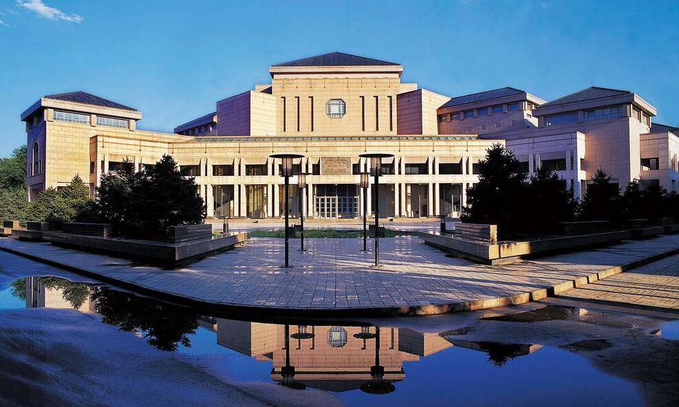 法学政治学就业方向及前景,研究生政治学硕士就业前景