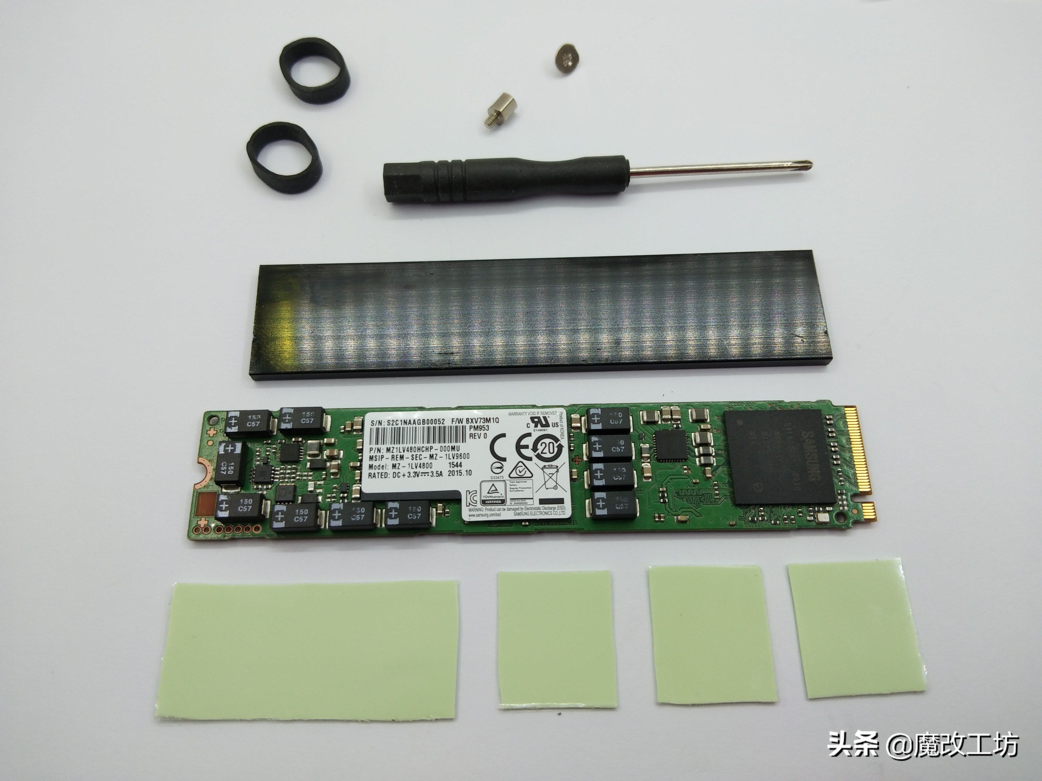 三星固态移动硬盘拆解出固态内存,三星1tb移动固态硬盘拆解视频