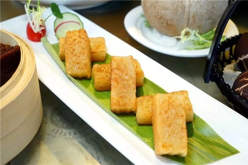 老板疯了五元一桌子菜,老板疯了系列零食