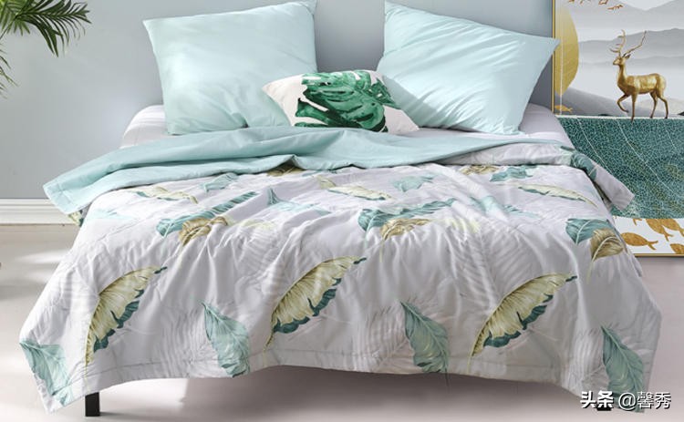 空调被和夏凉被哪个盖着舒服,夏凉被怎么挑