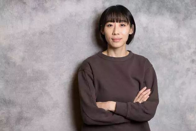 任素汐喜悲参半的人生,任素汐人生如何笑着活下去