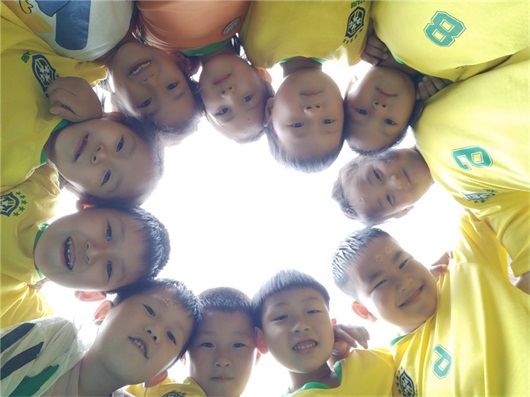 足球特色幼儿园有哪些活动,世界足球日活动幼儿园