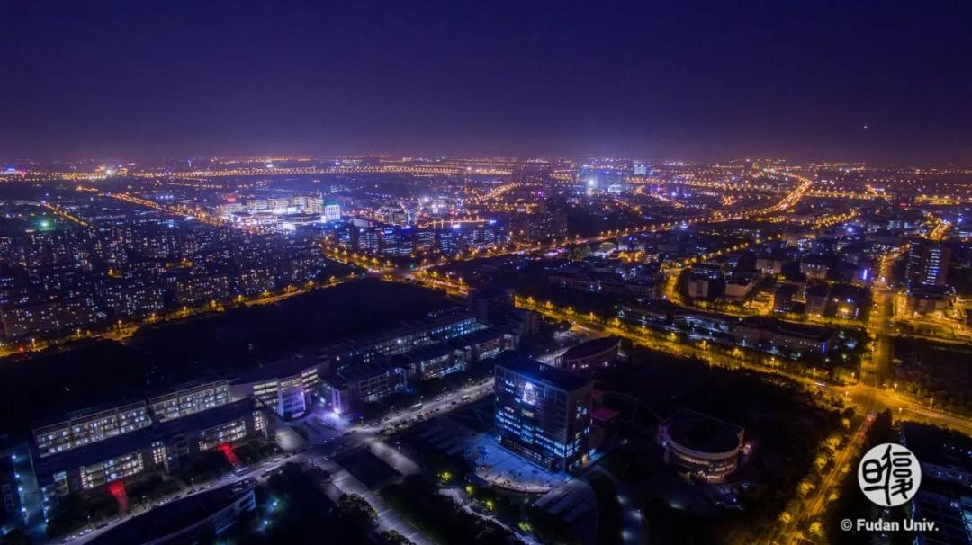 复旦大学，生日快乐！