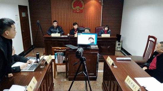 民事诉讼证人拒绝出庭作证违法吗,民事诉讼证人作伪证被采信怎么办