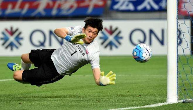 假如c罗梅西内马尔加入国足,c罗和梅西能拯救国足吗