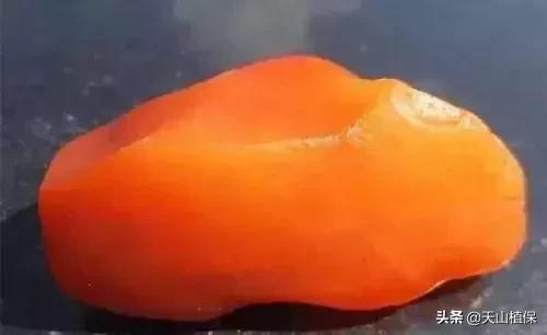 金丝玉到底值不值钱,金丝玉之美