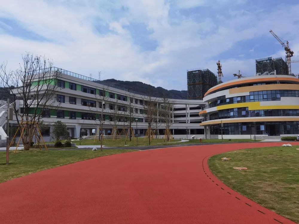 龙湾知名小学分校,龙湾小学新校区
