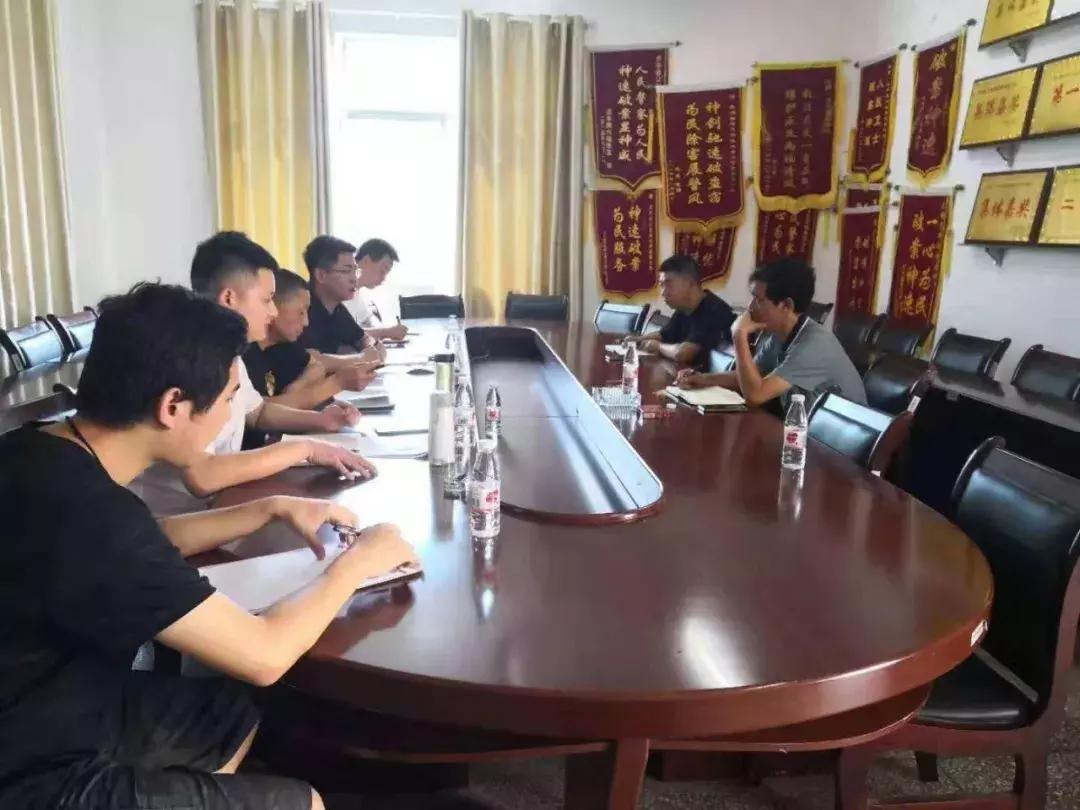 安阳十几年前杀害出租车司机,玉林杀害出租车司机后潜逃16年