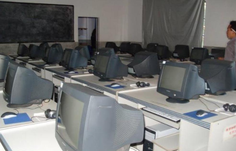 4399未被下架的童年阴影游戏,4399只靠肝就能通关的童年游戏