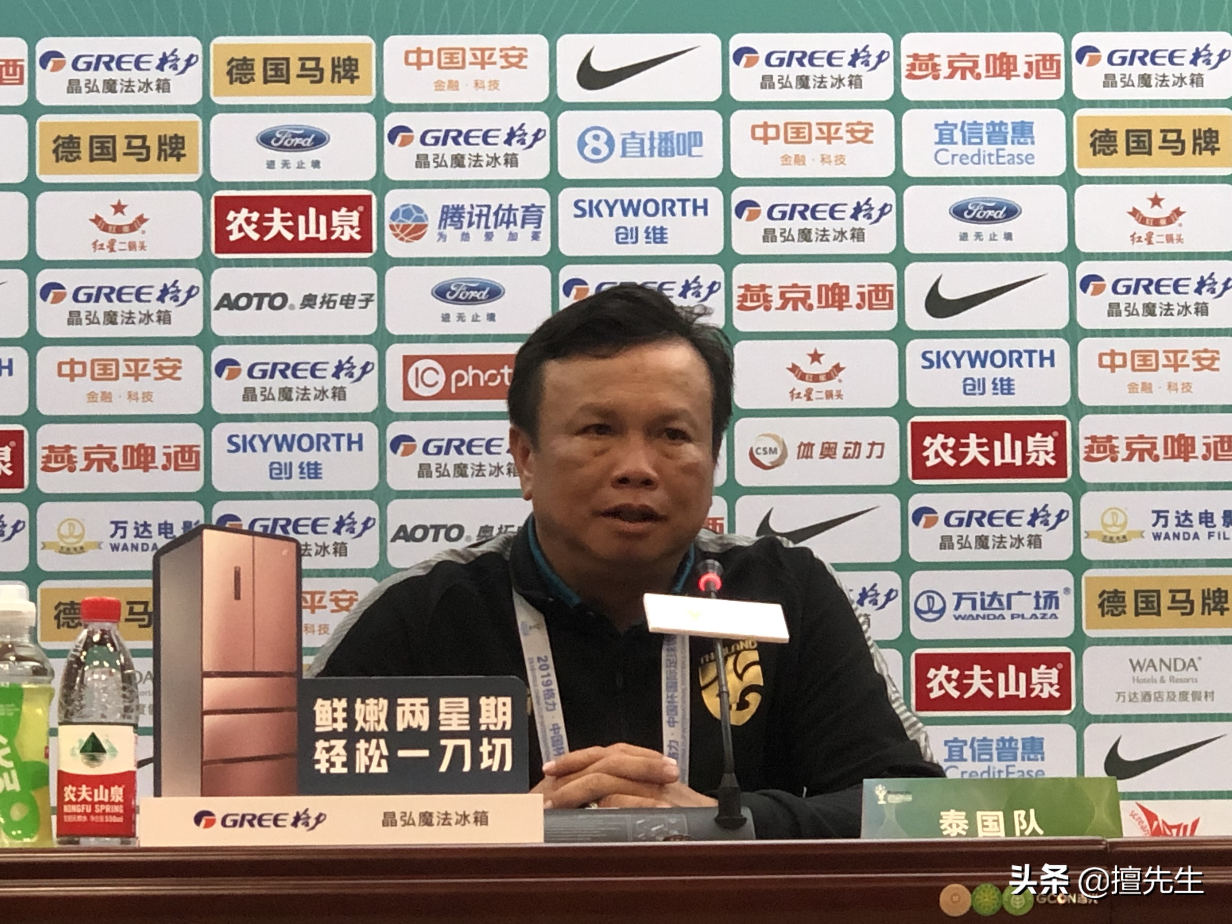 业余赢专业？泰主帅被曝“无证上岗”踢完中国杯就卸任打谁的脸