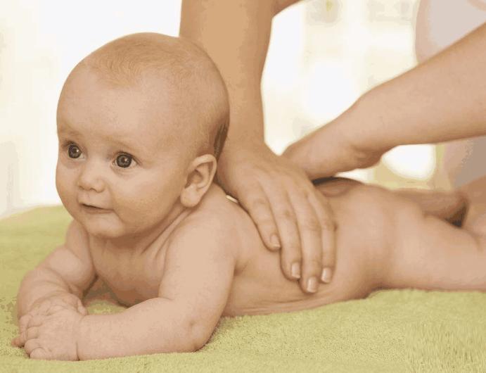 孩子积食导致的嘴里恶臭,小孩嘴里有味是消化不好吗