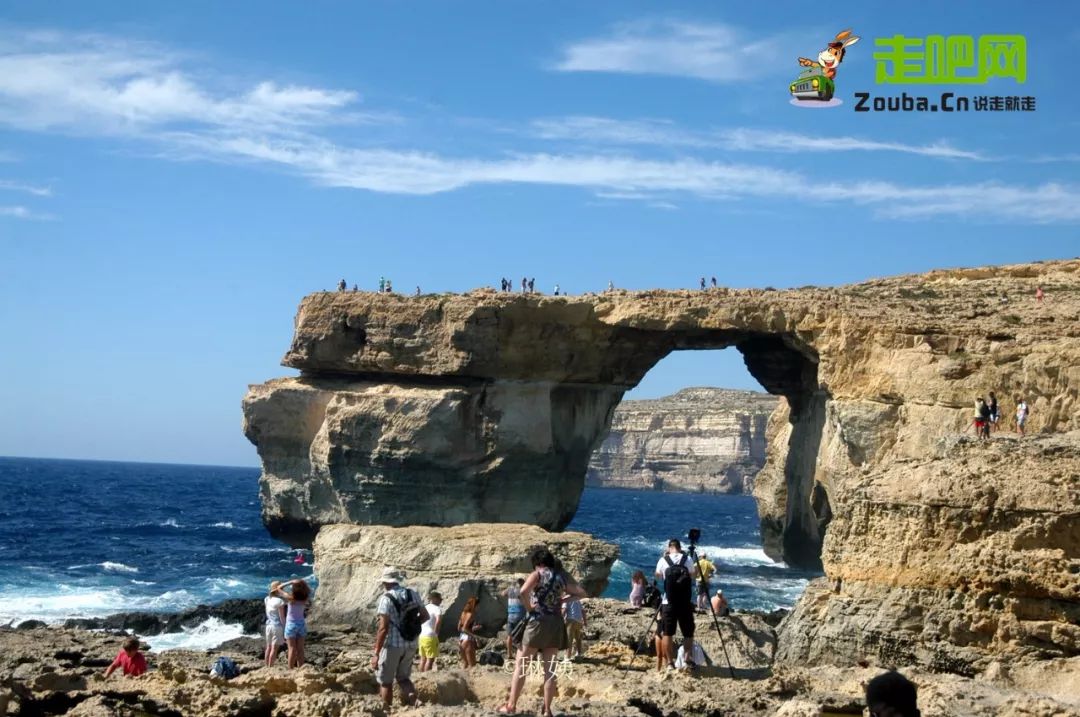 女教师3年游20国,六十岁的女人一个人穷游中国