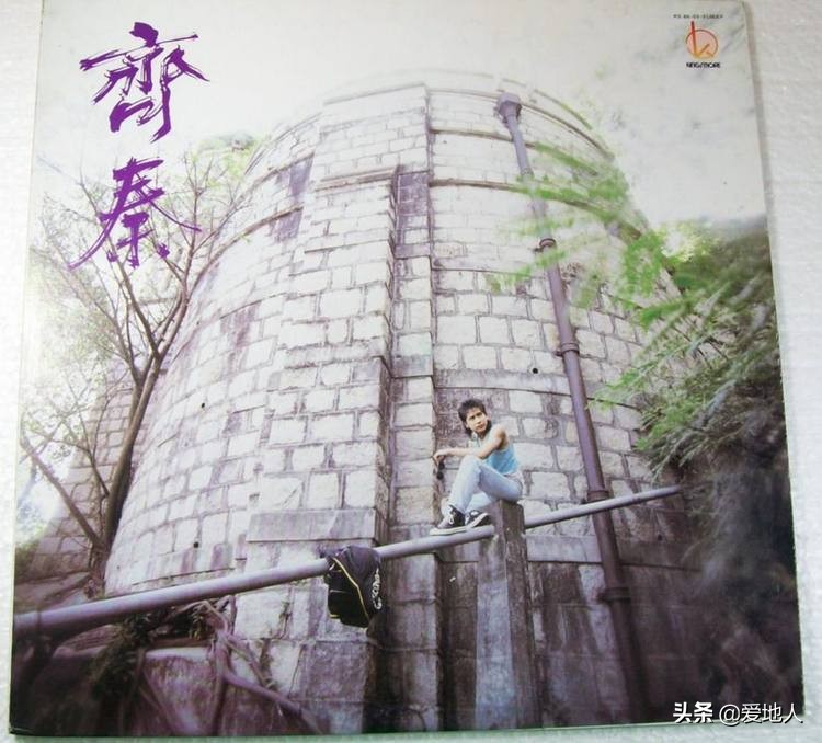 《三个太阳》变成《九个太阳》，《出没》还有一个“快乐”版