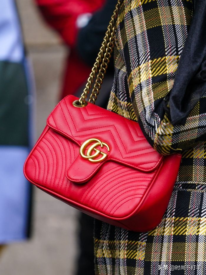 香奈儿奢侈品包包排行前十名,奢侈品包包入门推荐香奈儿