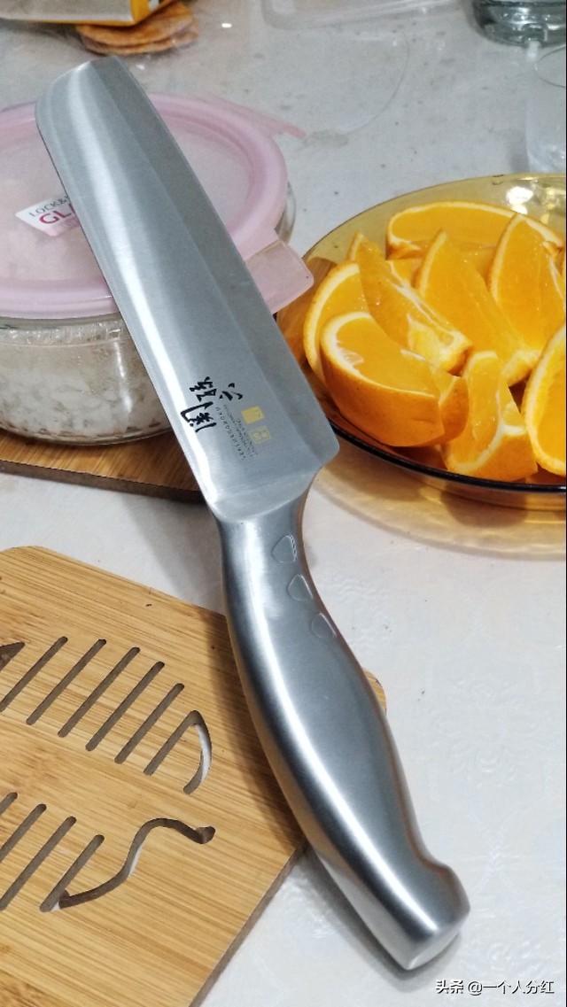 用不锈钢一体的日本菜刀,你才感受到什么是快乐