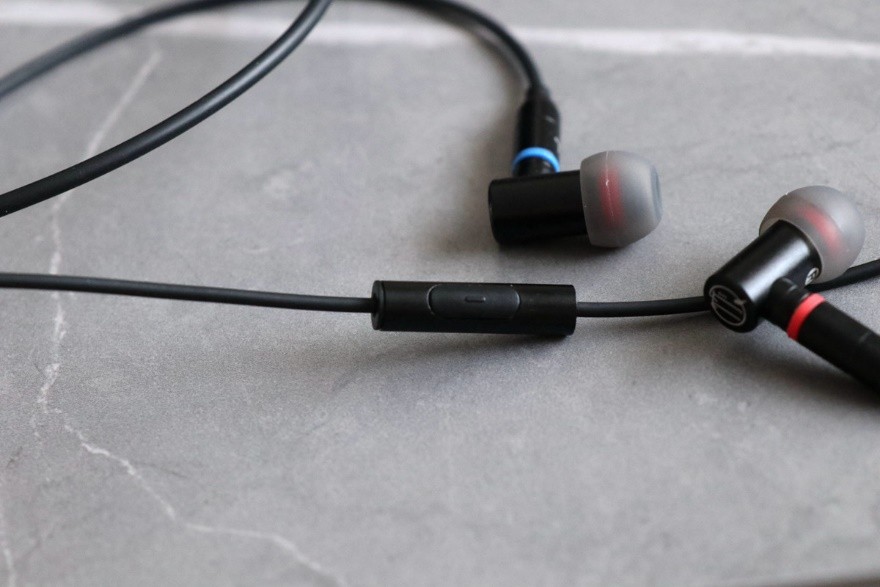 mmcx耳机与普通耳机区别,竹林鸟mmcx耳机线