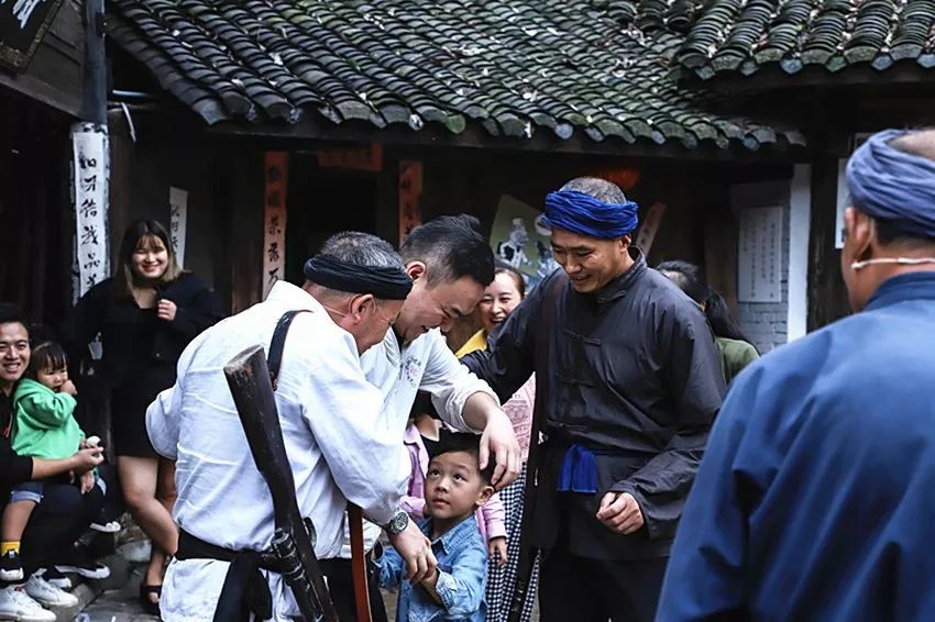 又是人间四月天踏青赏花正当时,正是人间芳菲时