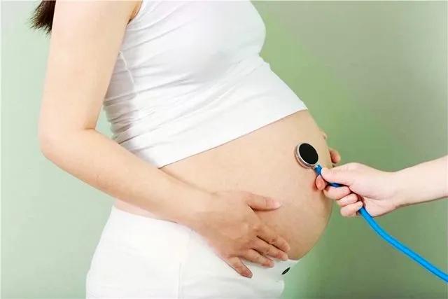 婴儿被被子捂住缺氧会有什么症状,孕后期胎宝宝缺氧是怎么造成的