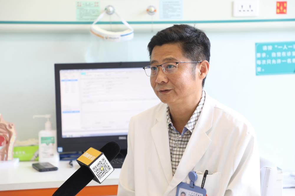 山东省耳鼻喉医院鼻外科专家纪*志宏**主任接受济南电视台采访