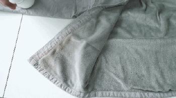 羽绒服局部脏了正确清洗方法,羽绒服脏了教你一招就能清洗干净