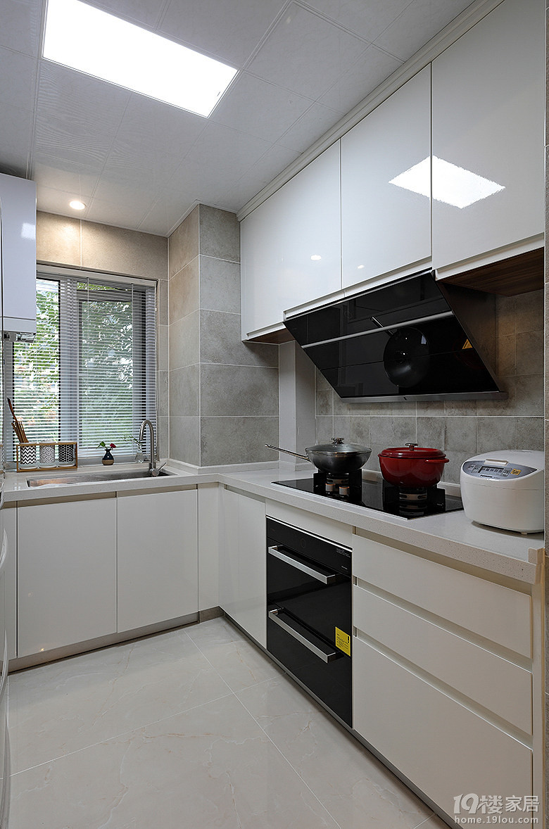 89平方三室两厅北欧风格装修