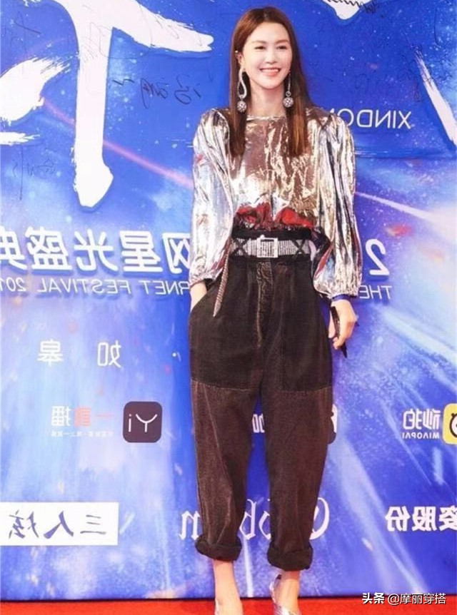 卷裤脚日系哈伦裤,小腿外翻适合哈伦裤与直筒裤