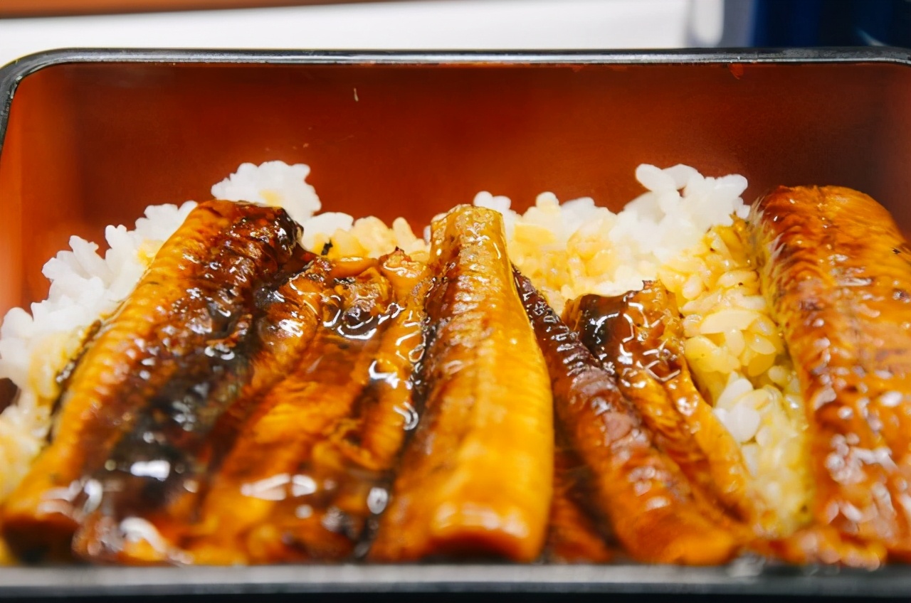 大阪黑门市场吃什么好,大阪必买美食推荐