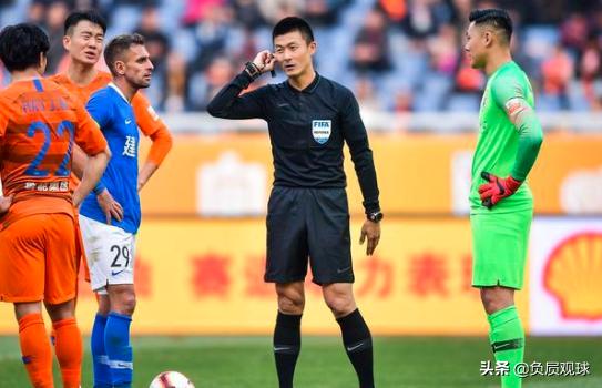 中超名哨最新信息,中超名哨的判罚