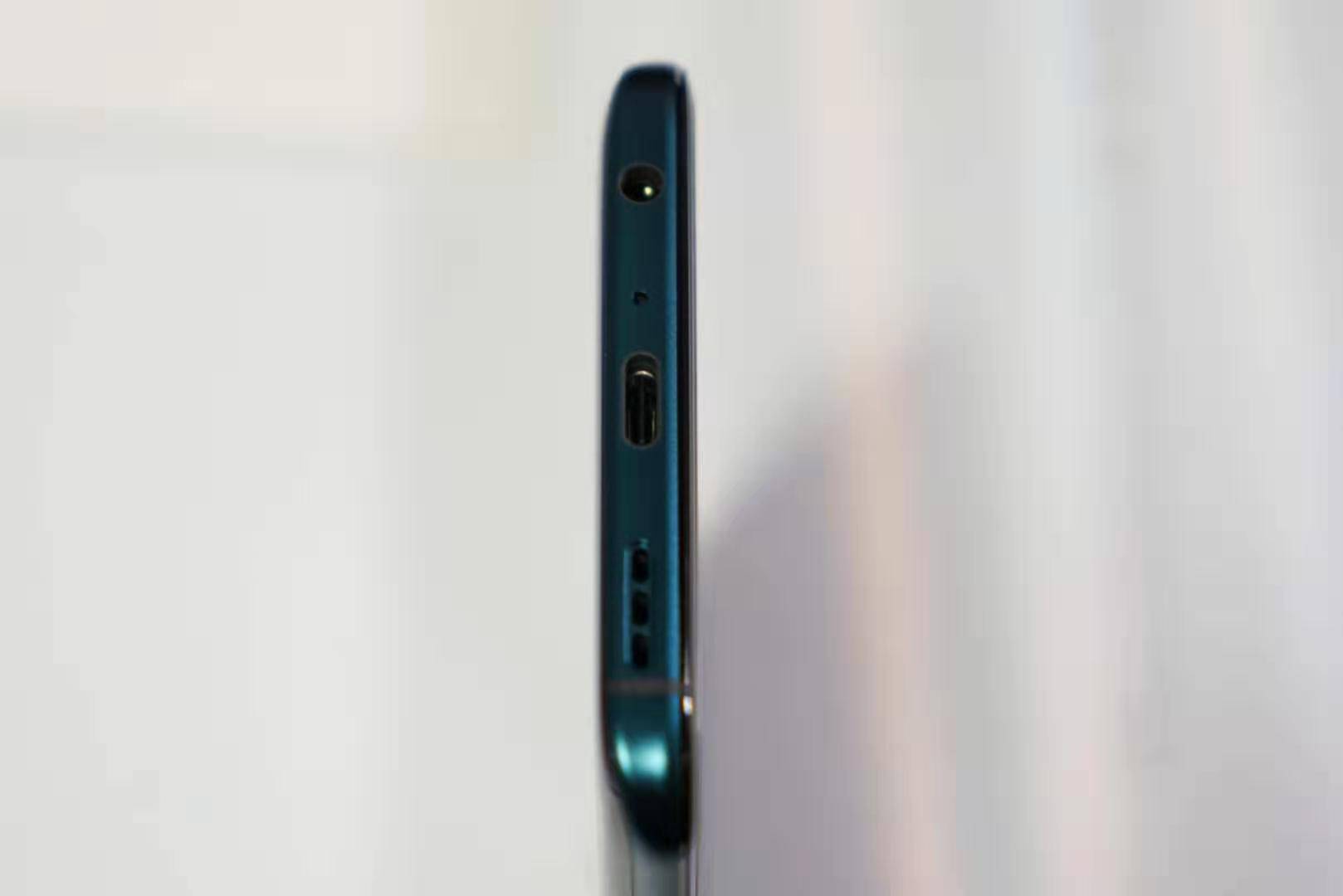 opporeno2还值得购买么,opporeno2深度测评