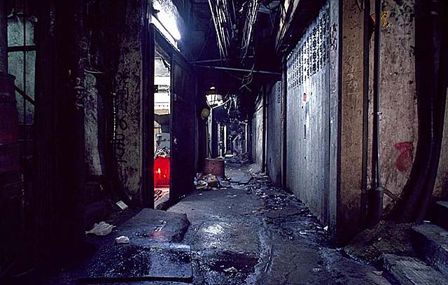 九龙城寨为何被称为人间魔窟,九龙城寨为什么被称为人间魔窟