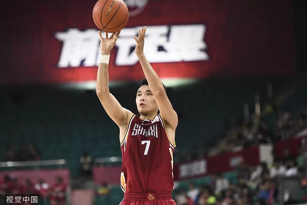 他是世青赛三分王被赞国产雷阿伦沉寂多年终爆发却难舍故土情结